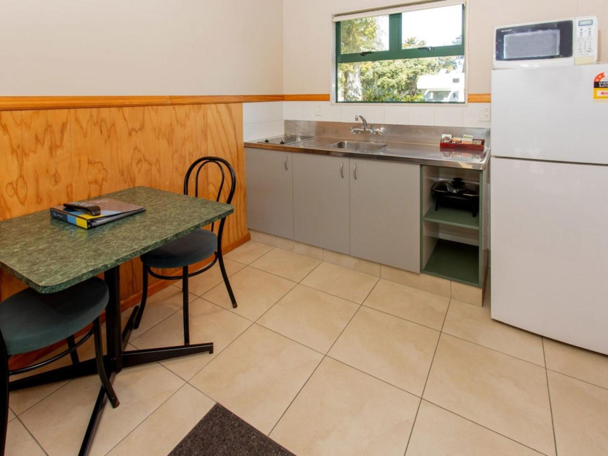 Motueka Top 10 Holiday Park Quarto foto