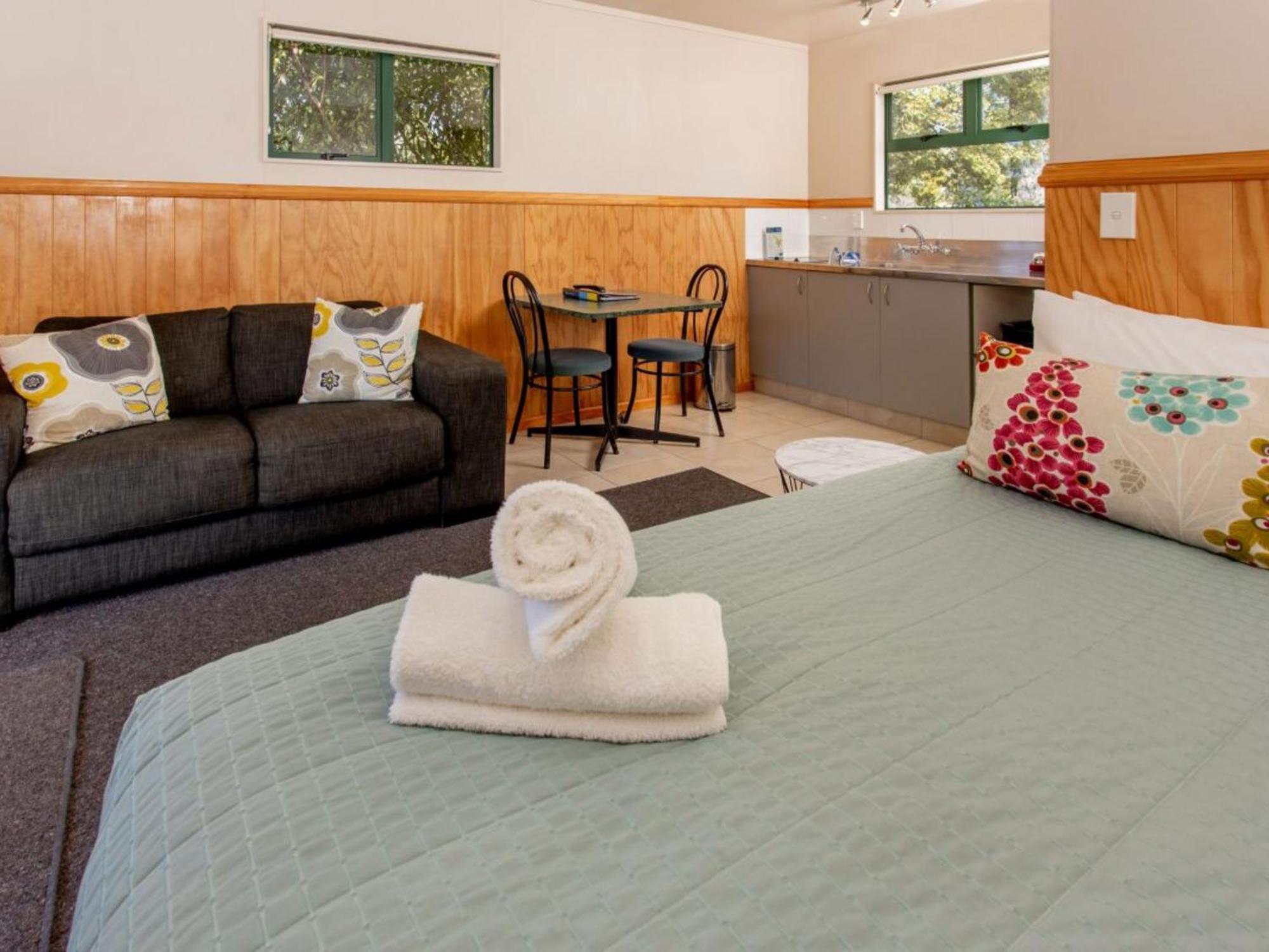 Motueka Top 10 Holiday Park Quarto foto