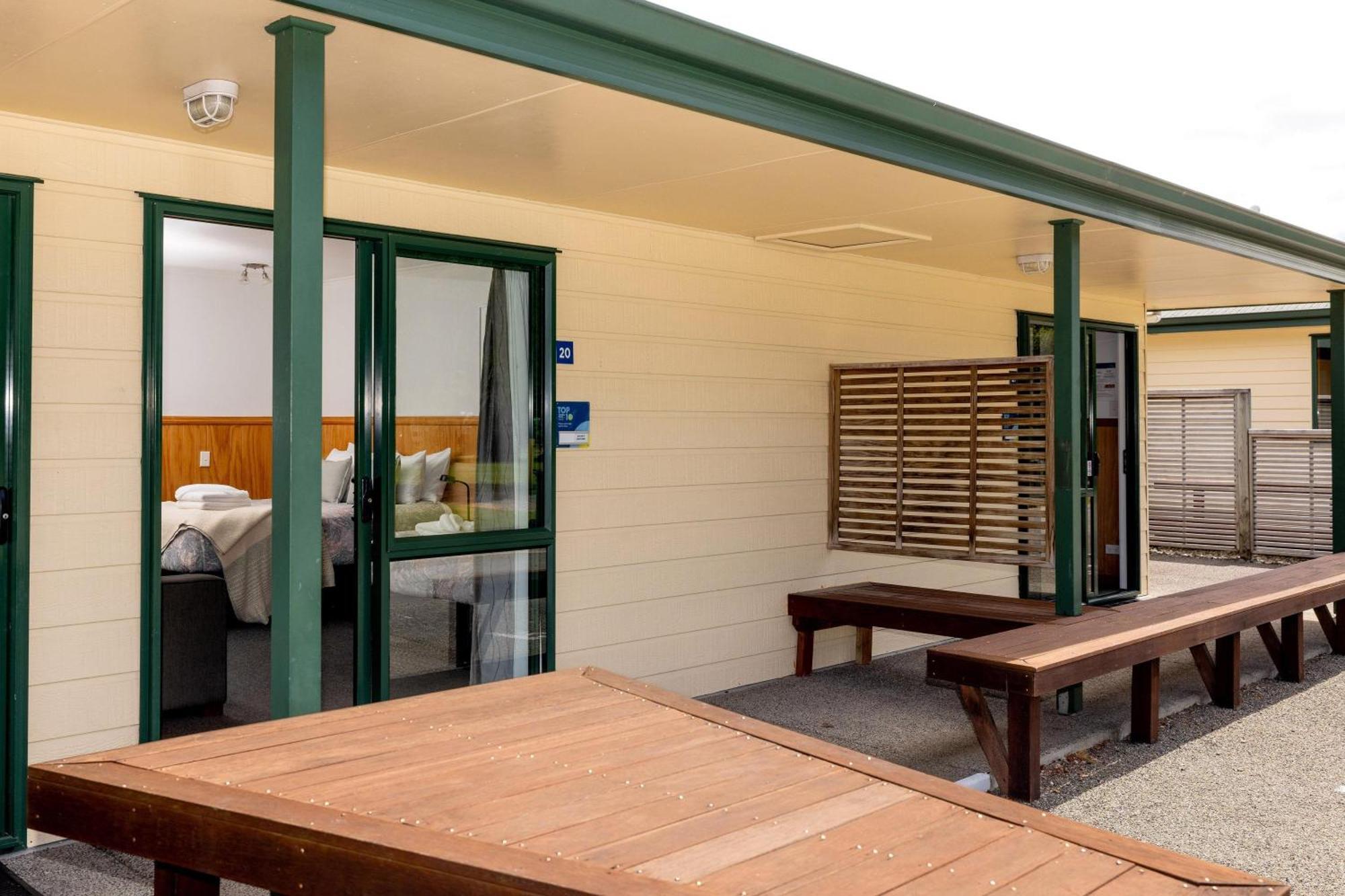 Motueka Top 10 Holiday Park Exterior foto