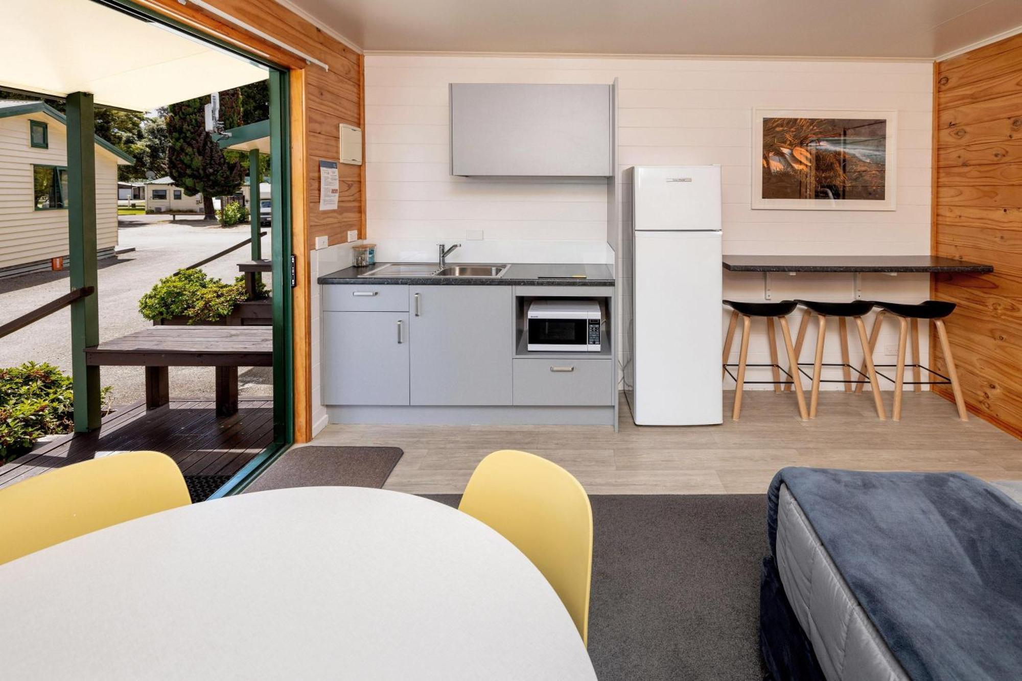 Motueka Top 10 Holiday Park Exterior foto