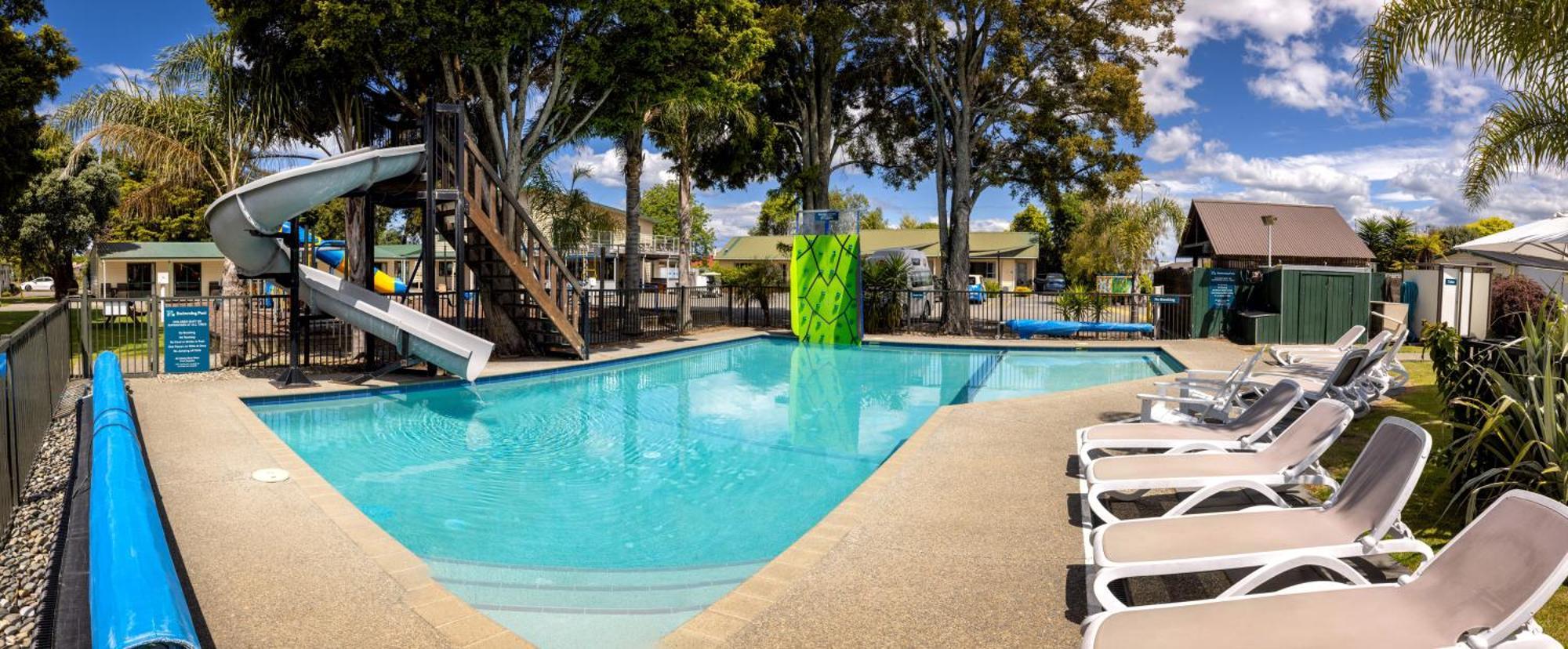 Motueka Top 10 Holiday Park Exterior foto