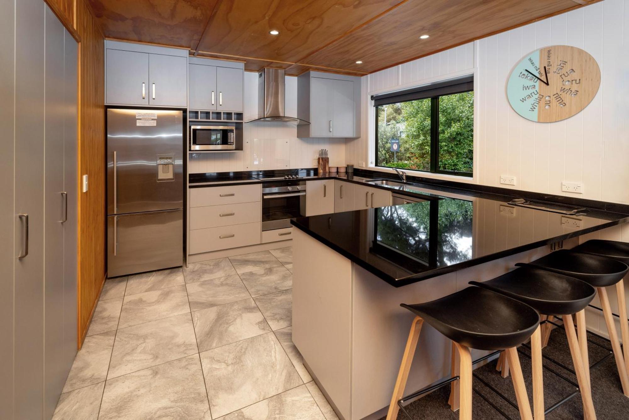 Motueka Top 10 Holiday Park Exterior foto