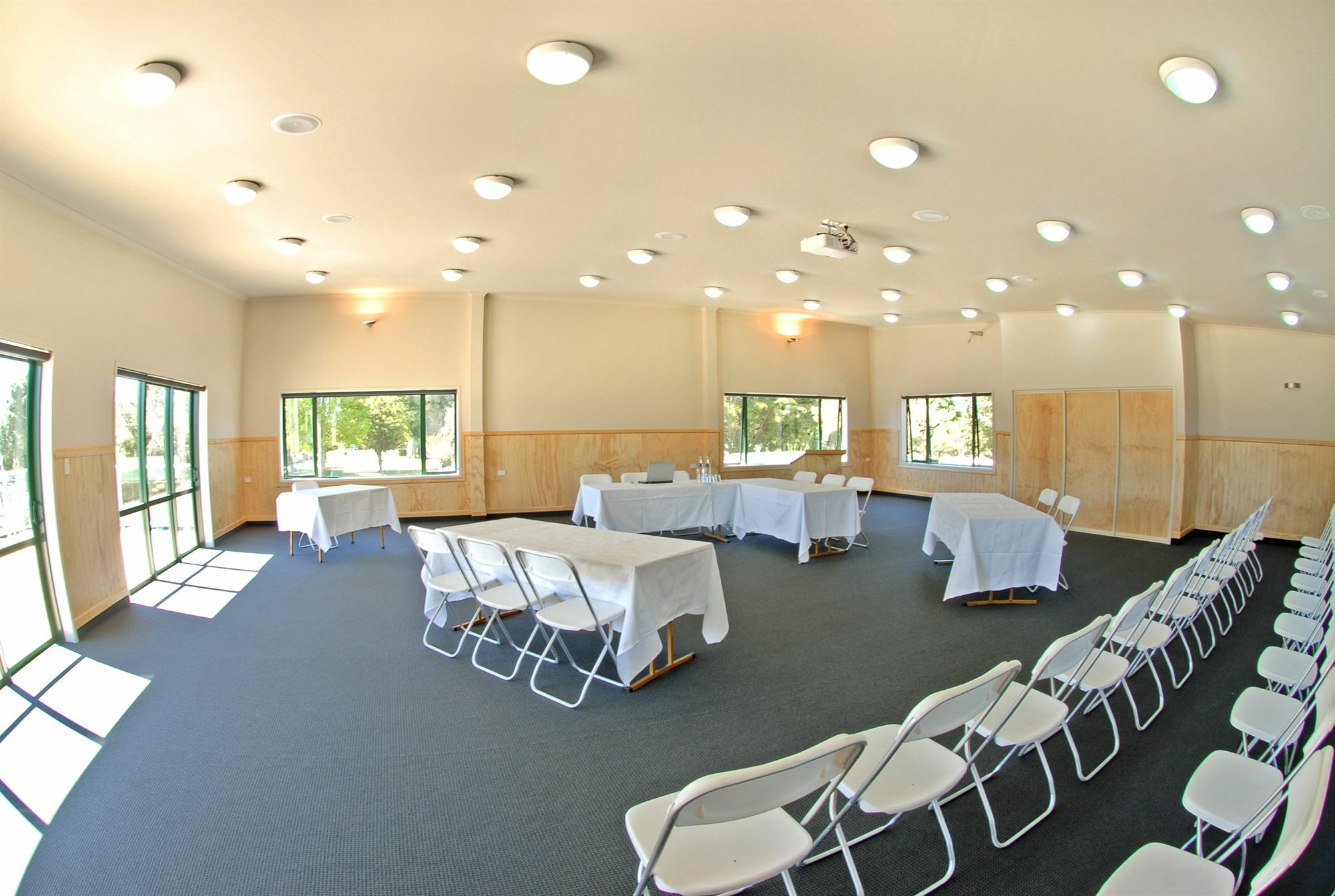 Motueka Top 10 Holiday Park Exterior foto