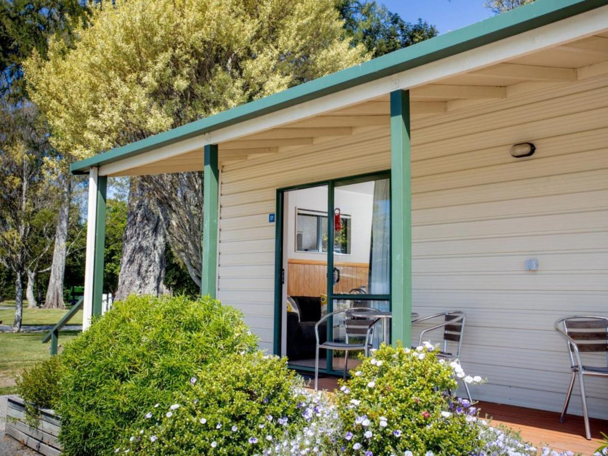 Motueka Top 10 Holiday Park Exterior foto