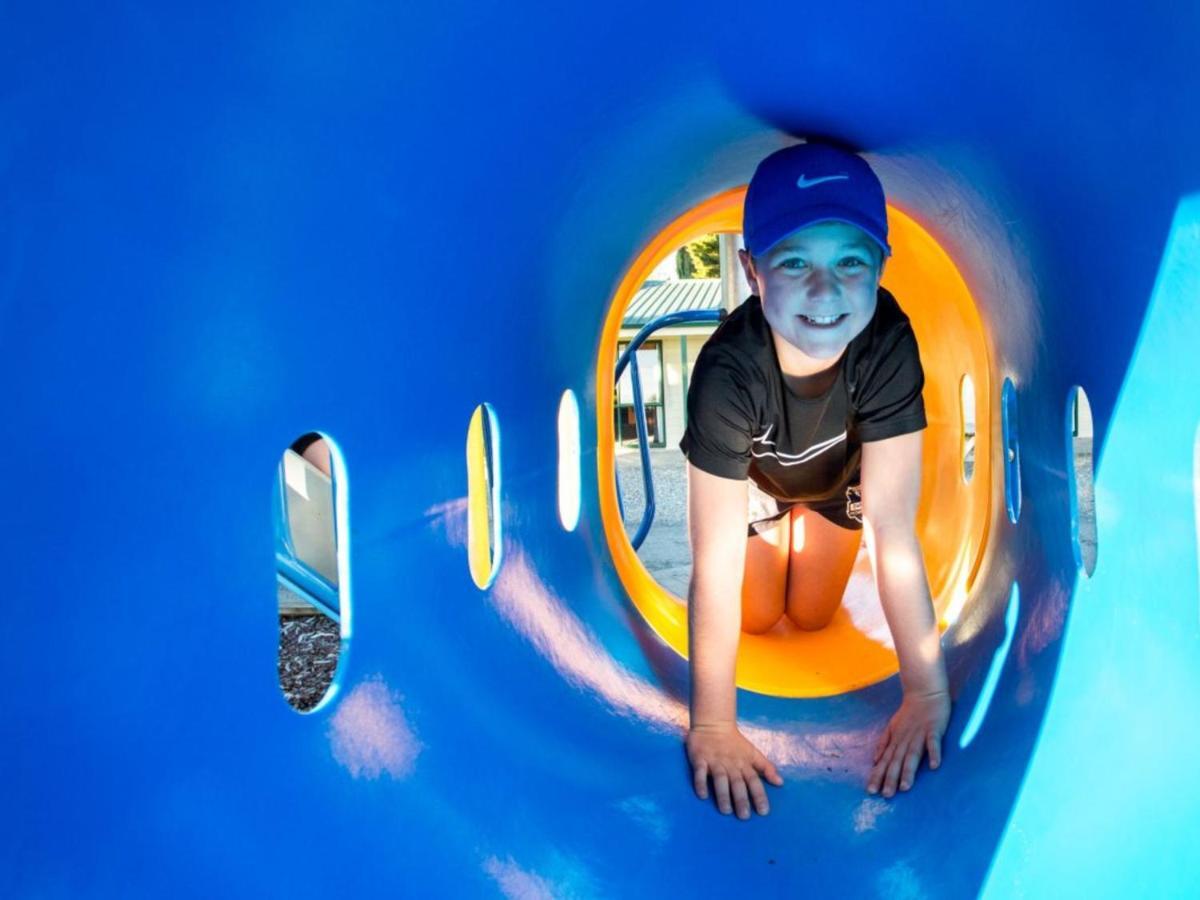 Motueka Top 10 Holiday Park Exterior foto