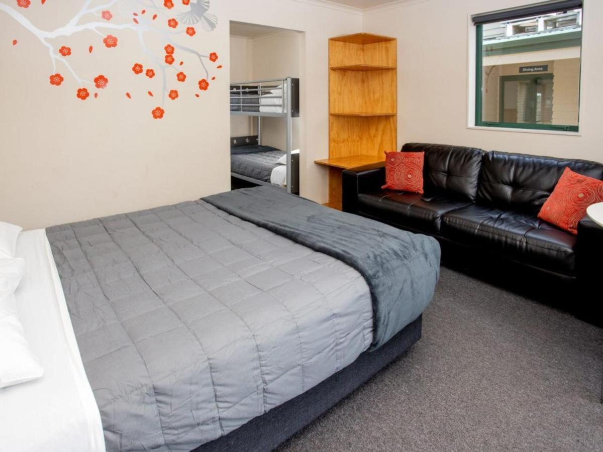 Motueka Top 10 Holiday Park Exterior foto