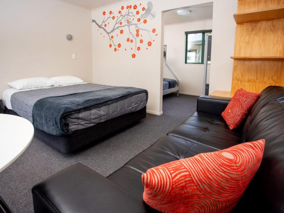 Motueka Top 10 Holiday Park Exterior foto